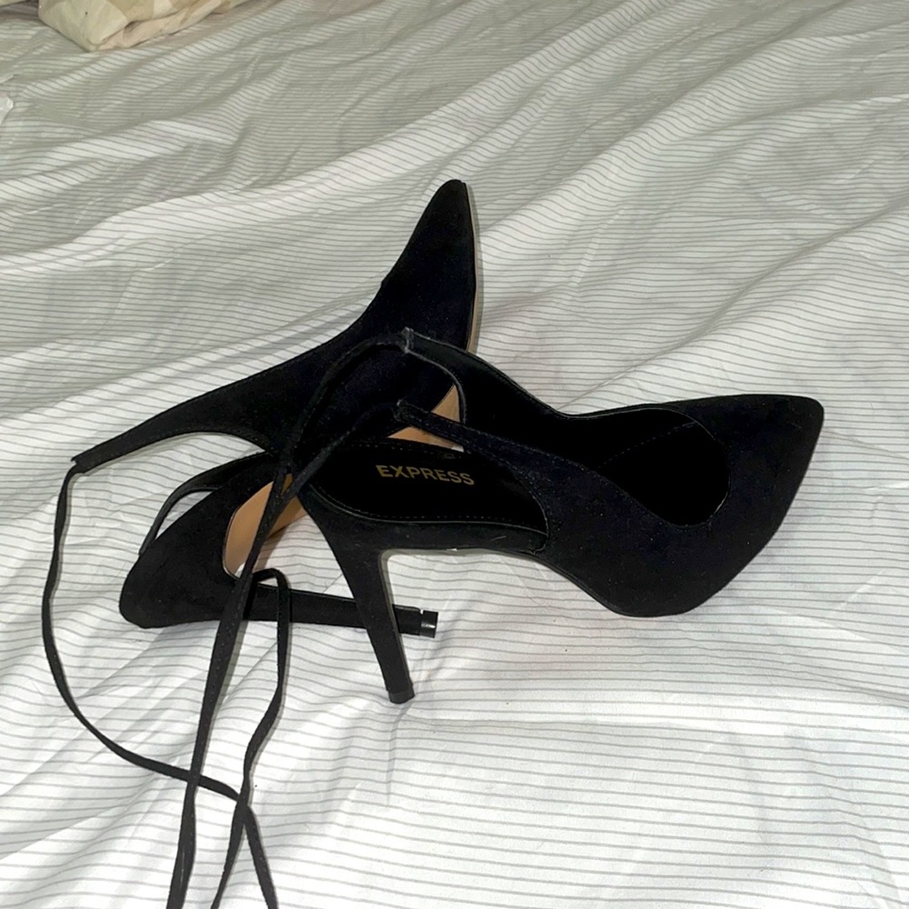 Express Heels